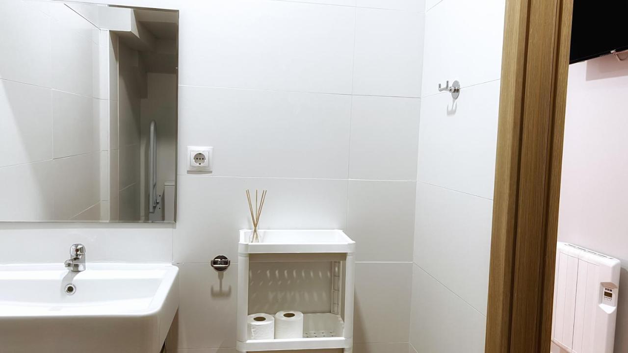 Iturriaga Ostatua Self Check In Otel Bilbao Dış mekan fotoğraf